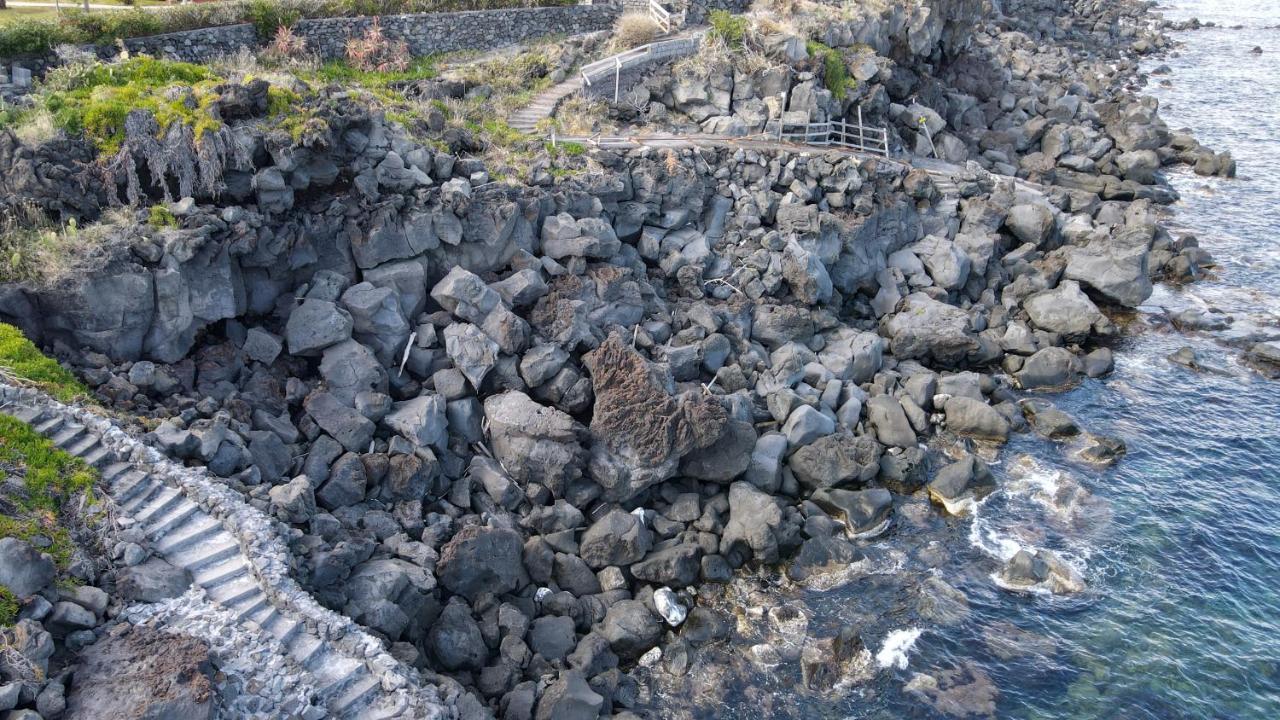 アチレアーレ Il Giardino Sul Mareヴィラ エクステリア 写真