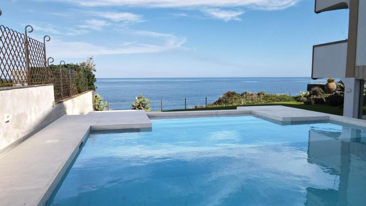 アチレアーレ Il Giardino Sul Mareヴィラ エクステリア 写真